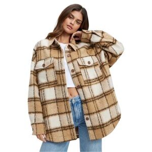 Good American Brushed Boyfriend Shacket